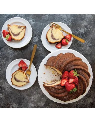 Molde Swirl Bundt Pan Nordic Ware
