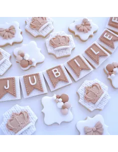 Molde silicona Letras mayúsculas y Banderines Katy Sue 2