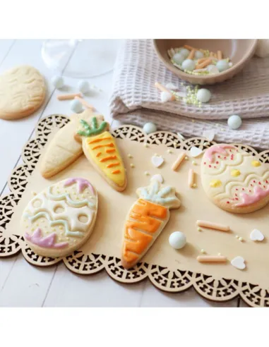 Set 2 cortadores con expulsor Zanahoria y Huevo de Pascua ScrapCooking