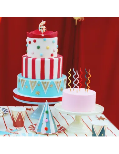 Set 12 velas onduladas Arcoíris PartyDeco