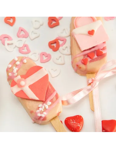 Sprinkles Corazones huecos Rojos, Rosas y Blancos 100 g Dekora