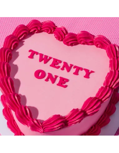 Set 26 mini cortadores con expulsor Letras Mayúsculas LOYAL