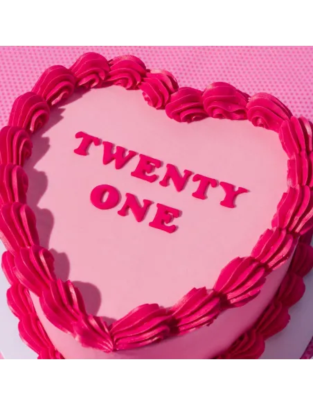 Set 26 mini cortadores con expulsor Letras Mayúsculas LOYAL