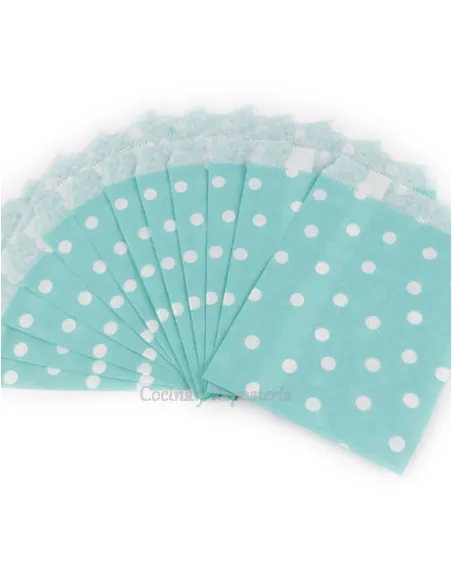 Bolsas de papel azul con lunares blancos