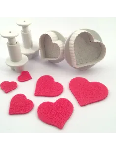 Set 4 cortadores expulsor Corazones con filigrana Dekofee