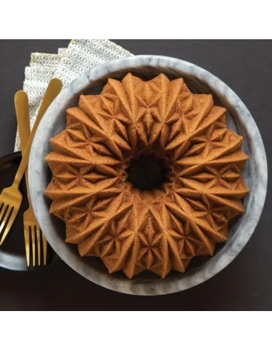 Molde  Crystal Bundt Pan Nordic Ware