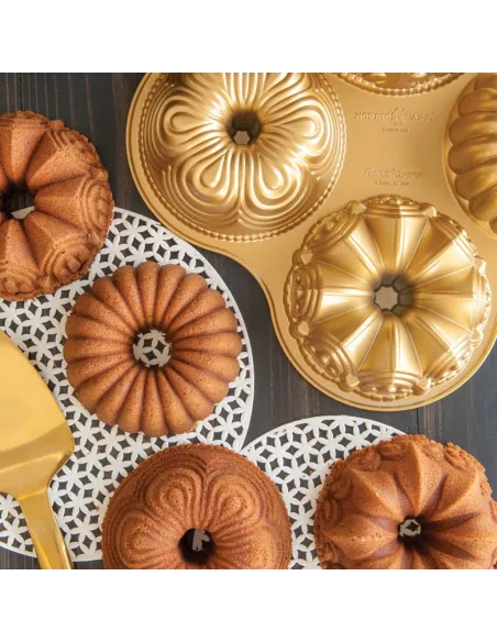 Molde Quartet Bundt Pan Nordic Ware